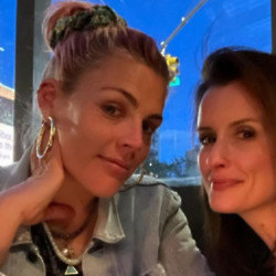 Busy Philipps devastated following death of best friend of 30 years [Instagram]