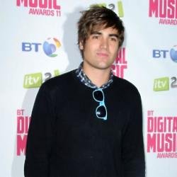 Charlie Simpson back in Busted