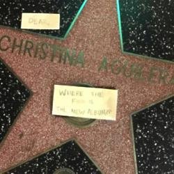 Christina Aguilera's Hollywood Walk of Fame star (c) Instagram 