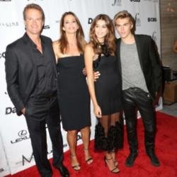Cindy Crawford with her family