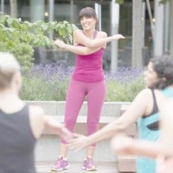 Davina McCall leading a workout in Chiswick Park