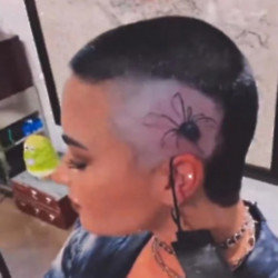 Demi Lovato has revealed their latest tattoo (c) Instagram