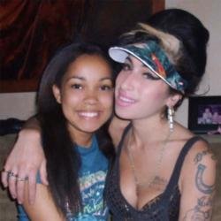 Dionne Bromfield and Amy Winehouse (c) Instagram 