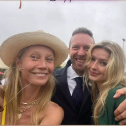 Gwyneth Paltrow and Chris Martin celebrate daughter graduating high school (C) Gwyneth Paltrow/Instagram