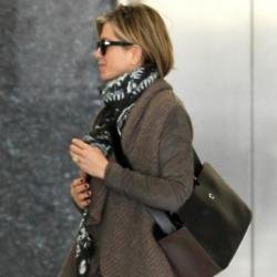 Jennifer Aniston prefers to keep her glasses for her casual look