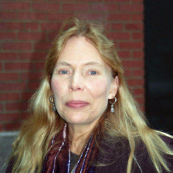 Joni Mitchell is hoping to release a live album showcasing her performance at the Newport Folk Festival over the summer