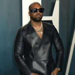 Kanye West wants to bury the hatchet