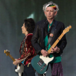 Keith Richards on stage with Ronnie Wood