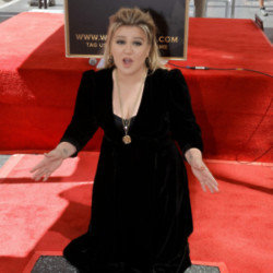 Kelly Clarkson honoured with star on Hollywood Walk of Fame
