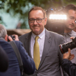 Kevin Spacey is considering moving to Paris