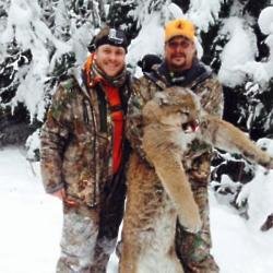 Kid Rock with mountain lion (c) Facebook