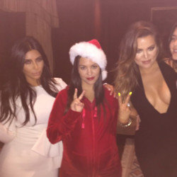 Kim, Kourtney and Khloe Kardashians (c) Instagram