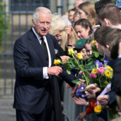 King Charles thanks public on the eve of his mothers funeral