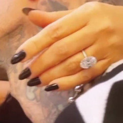 Kourtney Kardashian's engagement ring (c) KKW Instagram