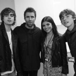 Liam Gallagher with sons Lennon and Gene and daughter Molly [Twitter]