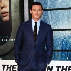 Luke Evans at The Girl on the Train premiere