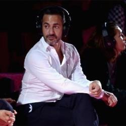 Marc Jacobs with his Beats by Dre on