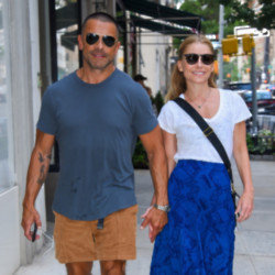 Kelly Ripa and Mark Consuelos have a unflattering bedtime routine