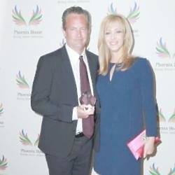Matthew Perry and Lisa Kudrow at the Phoenix House gala