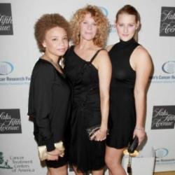 Mikaela Spielberg, her mother Kate Capshaw, and sister Destry Spielberg