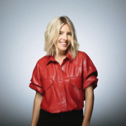 Mollie King is to present her own show on BBC Radio 1 in September