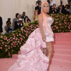 Nicki Minaj hints at Drake executive producing her new album
