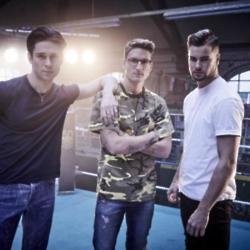 Oliver Proudlock (centre) with Joey Essex and Chris Hughes filming their tongue twister advert