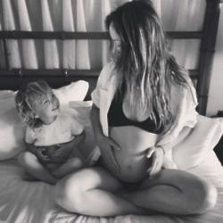 Olivia Wilde and son Otis [c Instagram]