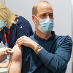 Prince William gets vaccinated (c) Instagram