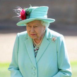 Queen Elizabeth has COVID-19