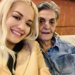 Rita Ora and her nan (c) Instagram