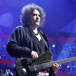 The Cure - Robert Smith 