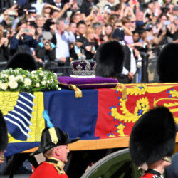 UK Parliament upholds ban on letting MPs skip the queue to pay respects to Queen Elizabeth II