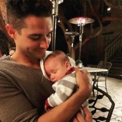 Wells Adams and baby (c) Instagram 