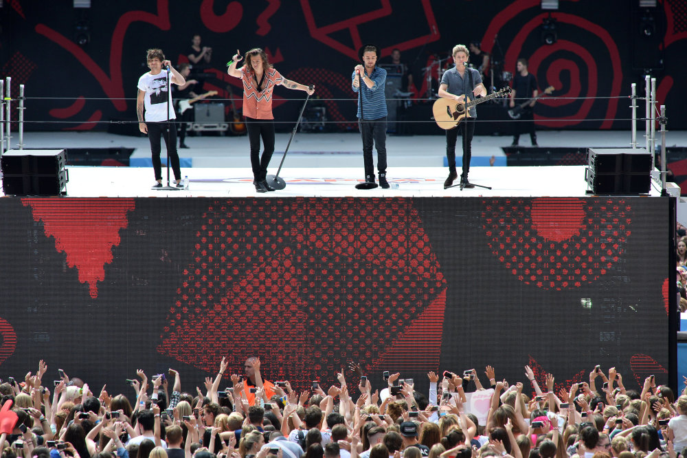 One Direction fans call for reunion as group approaches 10th anniversary