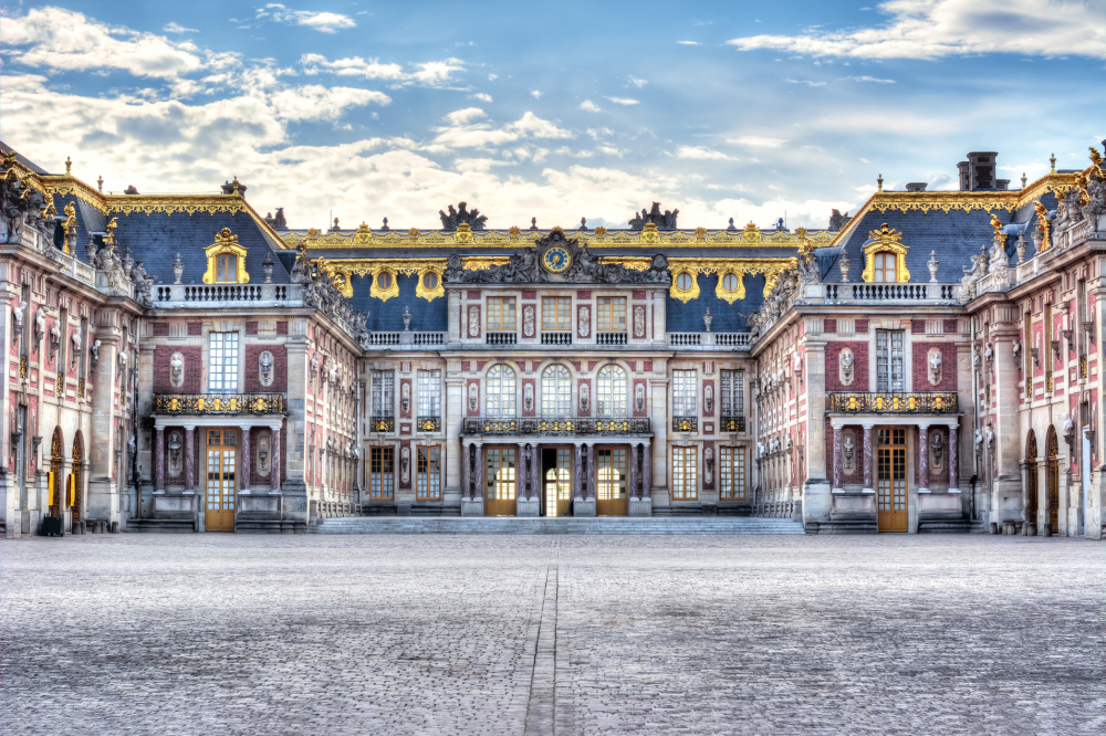 Quiz: Do you know where these famous palaces are?