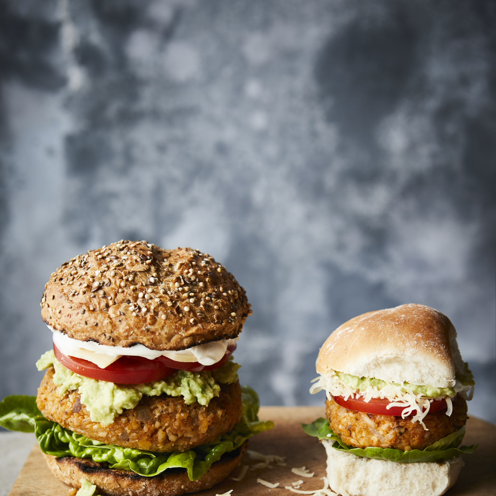 Joe Wicks’ parent and baby chickpea and mushroom burger looks DELICIOUS!