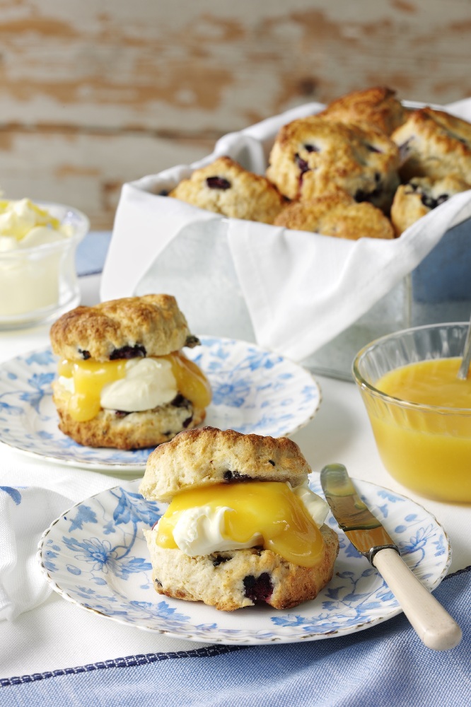 Blueberry And Lemon Curd Scones