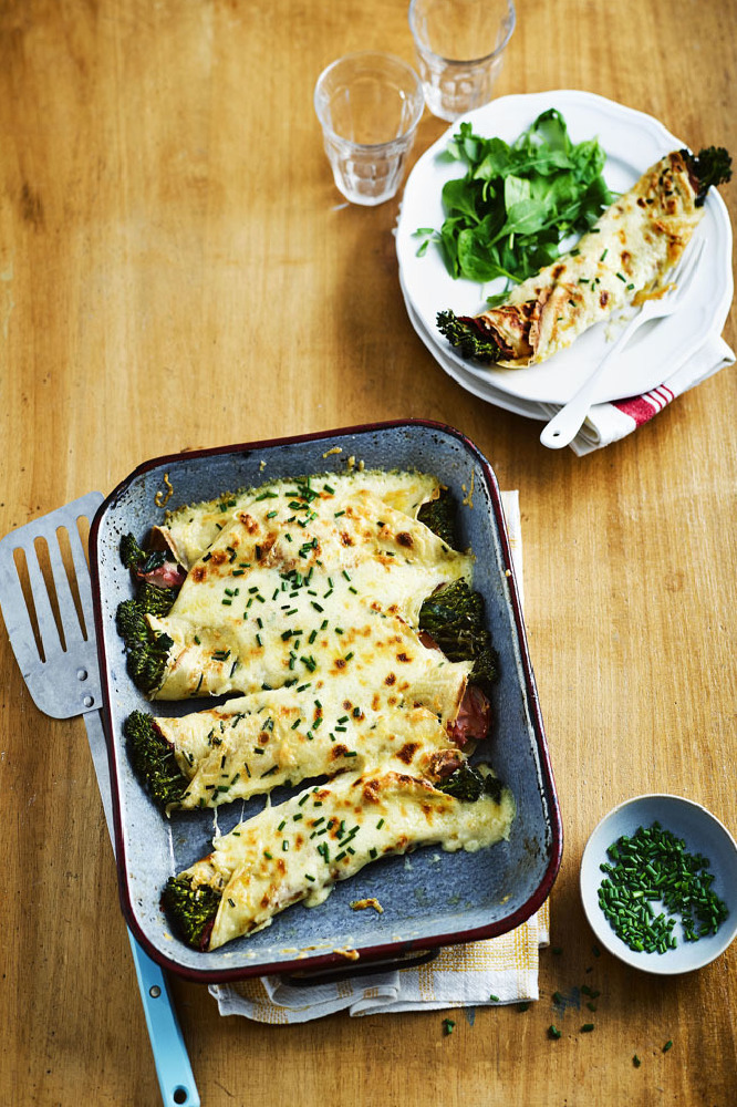 Cheesy Crepes With Broccoli And Ham