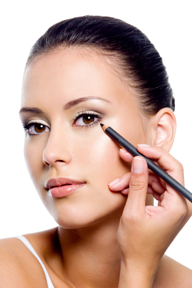 Flawless make-up is easy with these tips