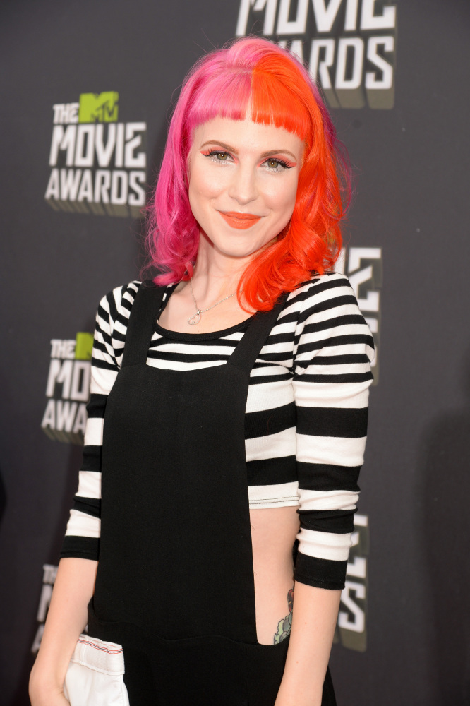 Hayley Williams used the complete range at the MTV Movie Awards