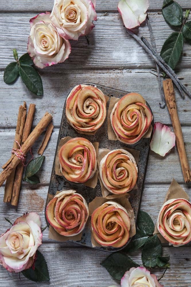 Pink Lady® Apple Roses In Puff Pastry