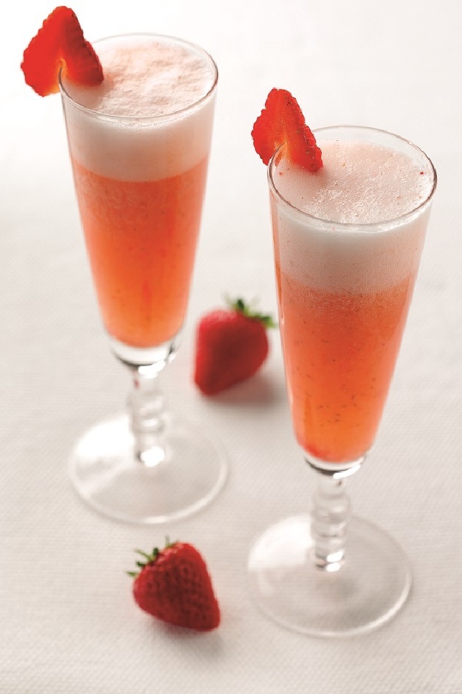 Strawberry Rossini Cocktail