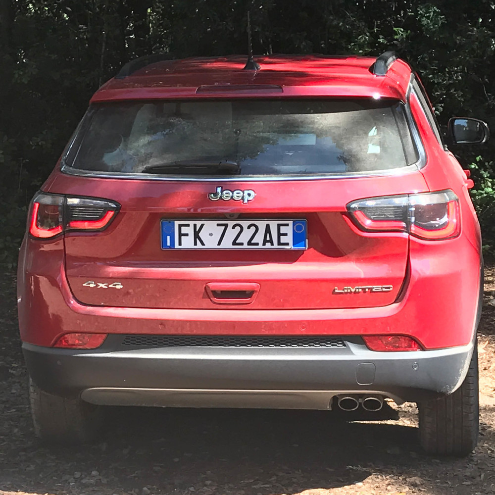 Jeep Compass heads off road