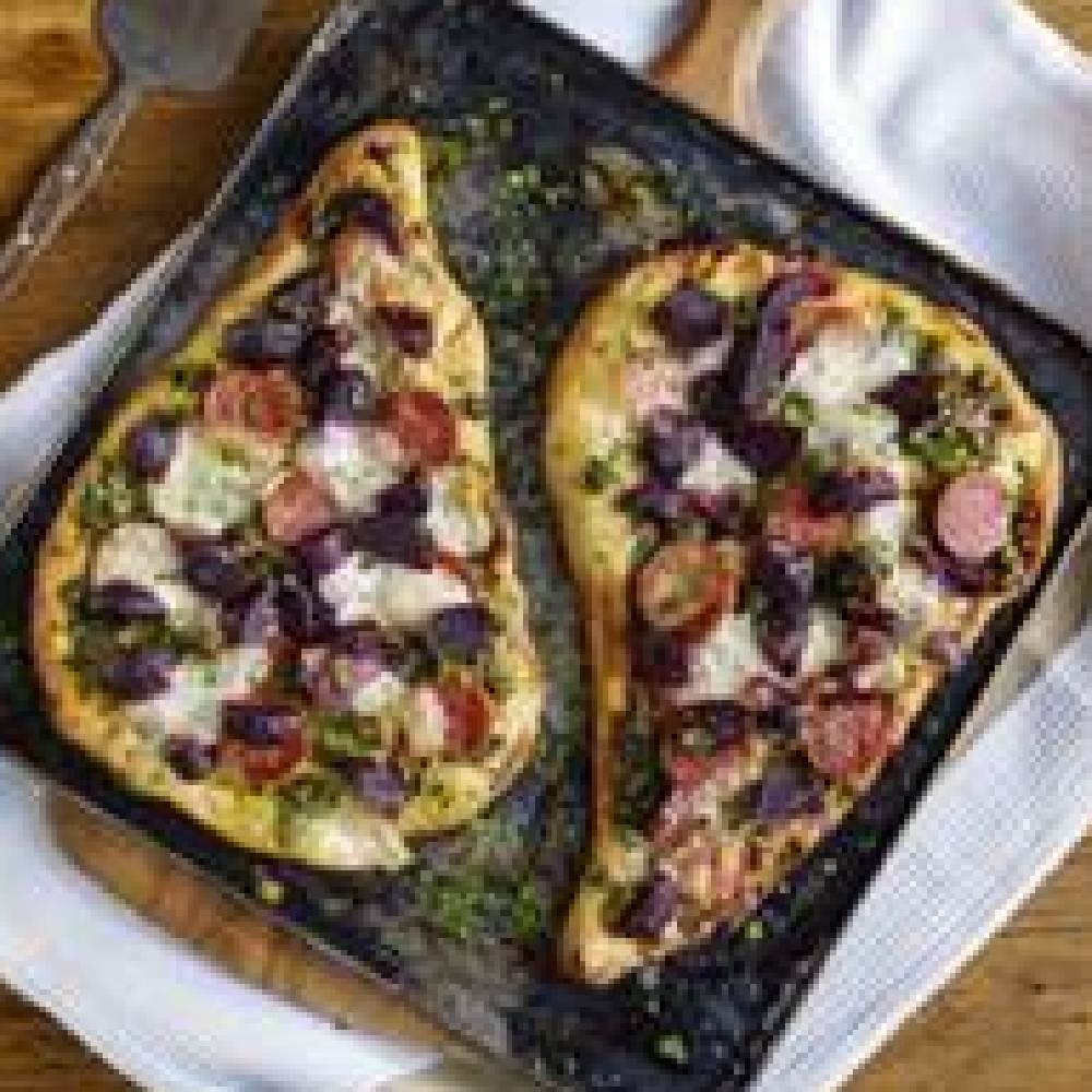 Naan Bread Pizza with Sweet Chilli Beetroot, Parsley, Capers, Pepperoni & Mozzarella 