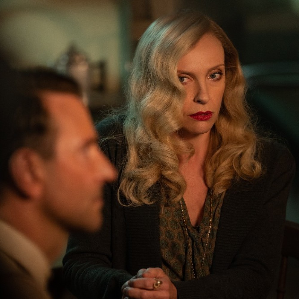 Toni Collette in Nightmare Alley / Picture Credit: Searchlight Pictures