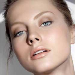 A/W make up Trends: Au natural flawless skin