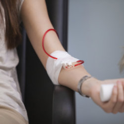 Give blood this Christmas and help to save lives