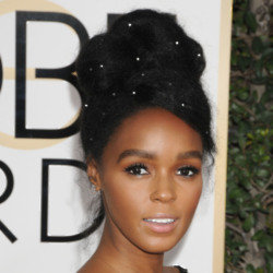 Janelle Monae shows how its done