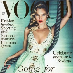Kate Moss covers Vogue